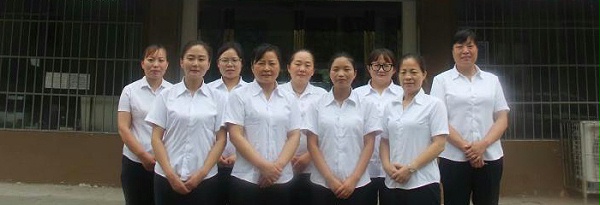 阳光禽业技术人员