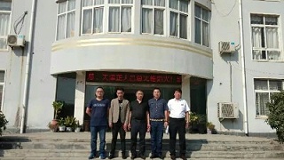 河南漯河阳光禽业有限公司官方网站，蛋鸡养殖技术，罗曼灰蛋鸡苗批发